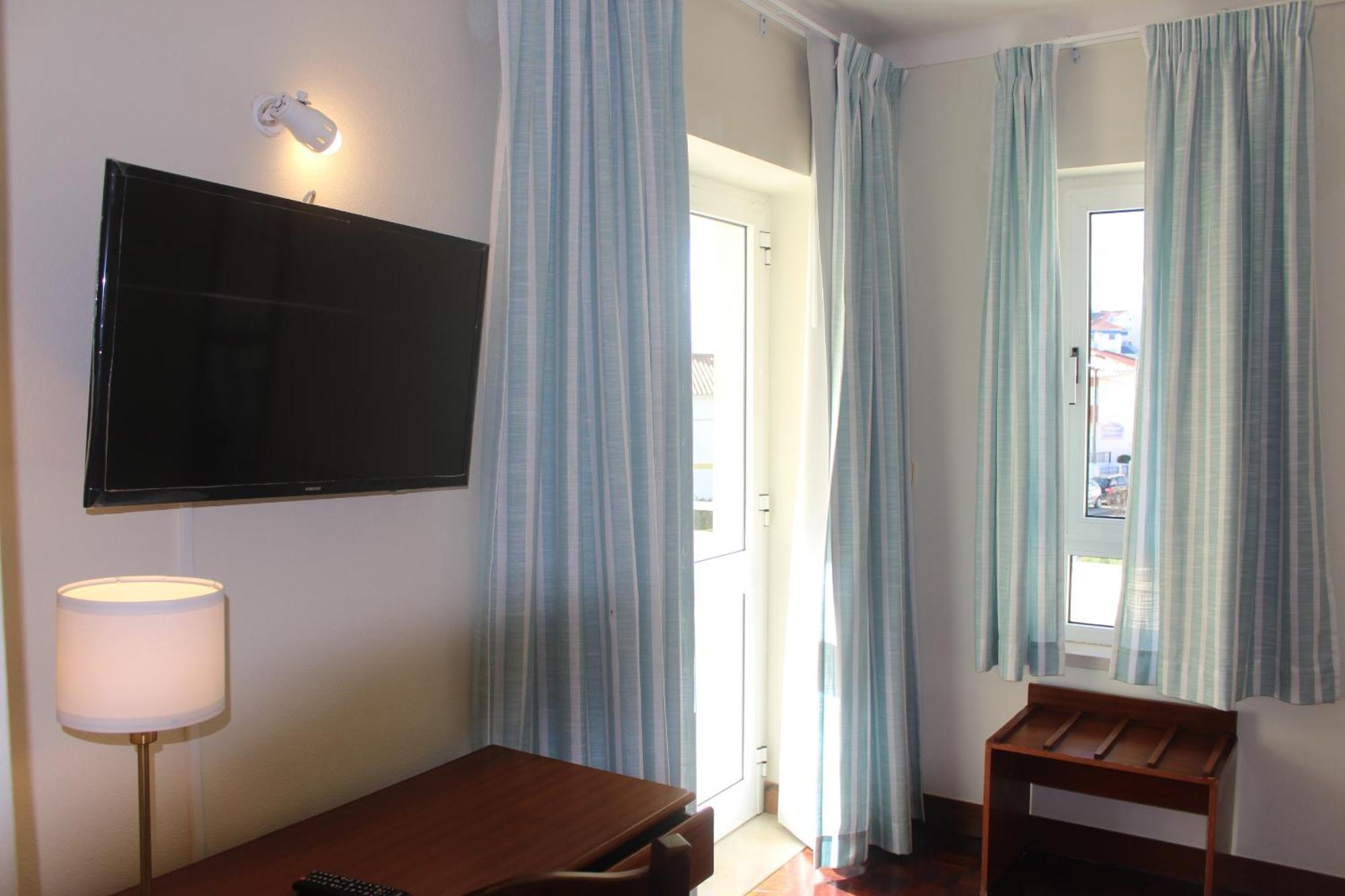 Hotel Santo Antonio Da Baia São Martinho do Porto Extérieur photo